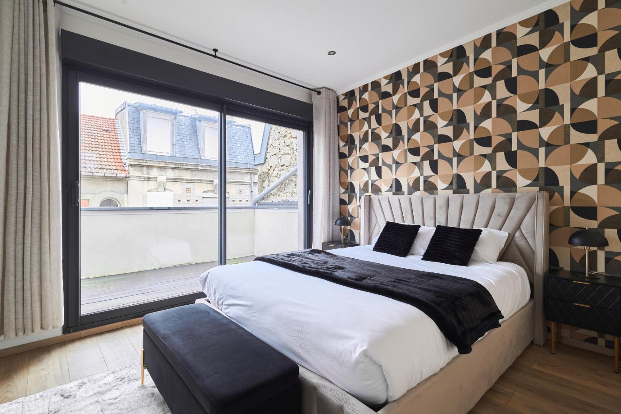 Mm Suites Town House Terrasse Reims Extérieur photo
